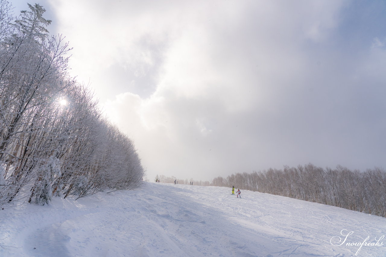 キロロリゾート｜北海道屈指の人気ゲレンデのオープン初日を、アルペンスキー元日本代表・平澤岳さんと一緒に大満喫♪